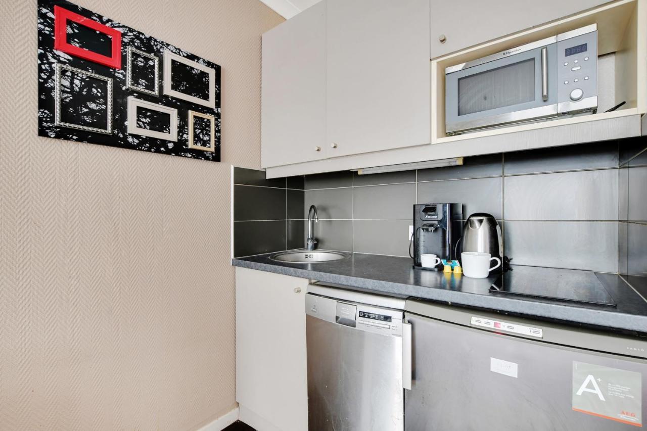 Modern Studio - 2P - Issy-Les-Moulineaux - Javel Buitenkant foto